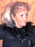 Yvette Popławska 